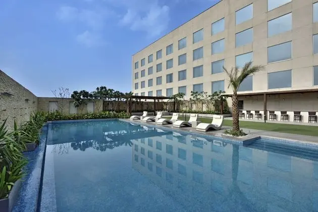 Radisson Blu Faridabad - Havuz