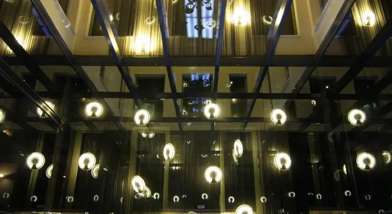 Radisson Blu Madrid Prado - Lobi