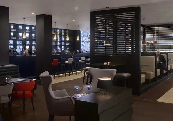 Radisson Blu Hotel Manchester Airport - Bar