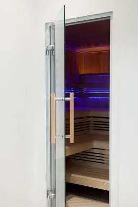 Radisson Blu Hotel, Mannheim - Havuz