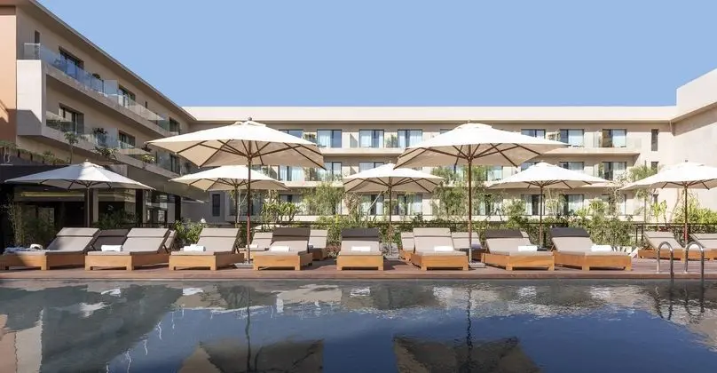 Radisson Blu Hotel Marrakech Carré Eden - Havuz
