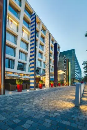 Radisson Blu Media Harbour Hotel, Düsseldorf - Genel