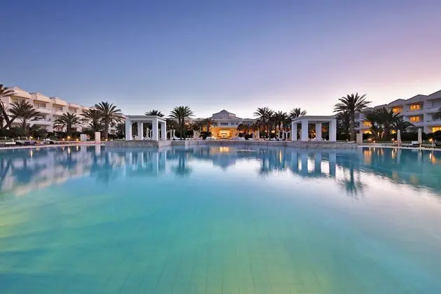 Radisson Blu Palace Resort & Thalasso