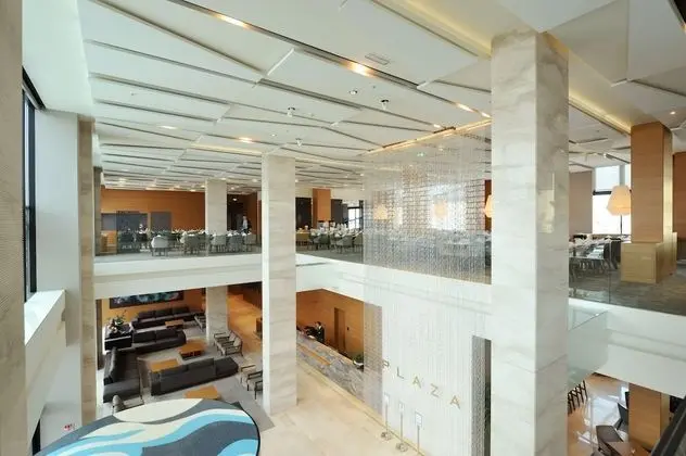 Radisson Blu Plaza Hotel Ljubljana - Lobi