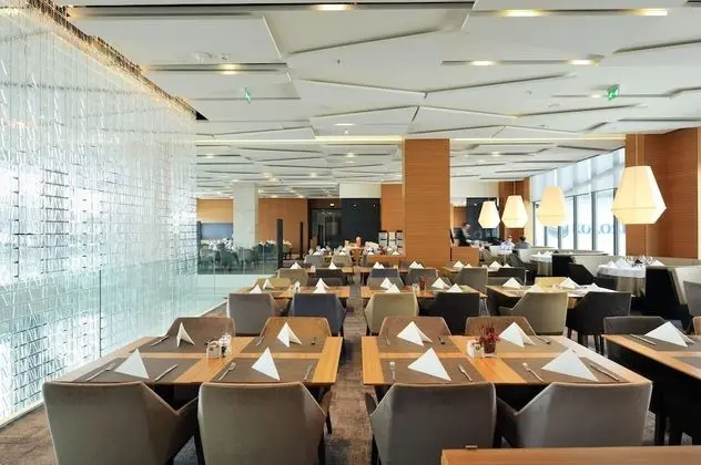 Radisson Blu Plaza Hotel Ljubljana - Yerinde Yemek