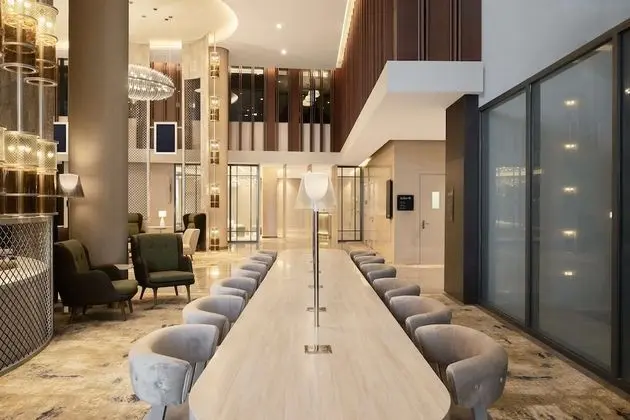 Radisson Blu Hotel Riyadh Convention And Exhibition Center - Lobi