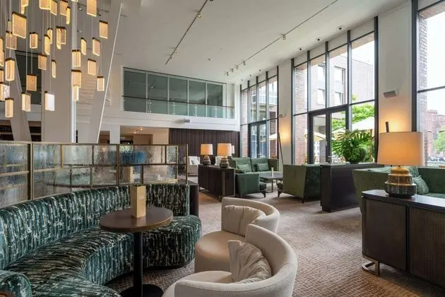 Radisson Blu Senator Hotel - Öne Çıkan Resim