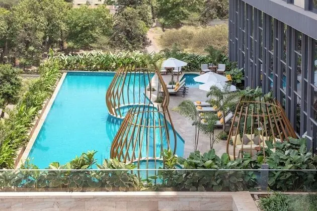 Radisson Blu Hotel & Spa, Nashik - Havuz