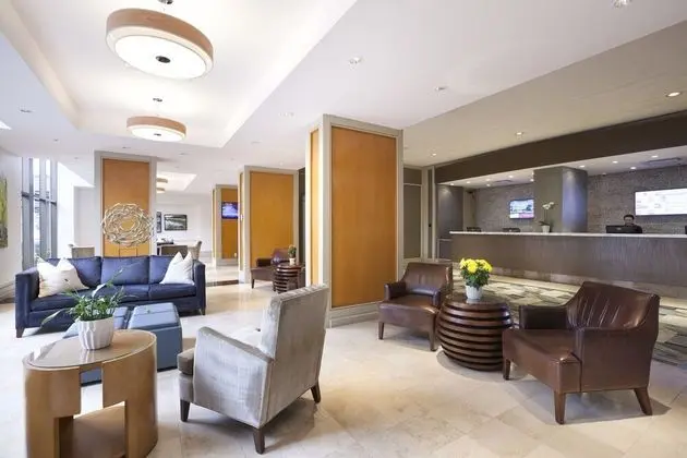 Radisson Blu Vancouver Airport - Lobi