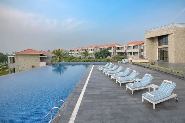 Radisson Blu Resort, Vishakhapatnam - Havuz