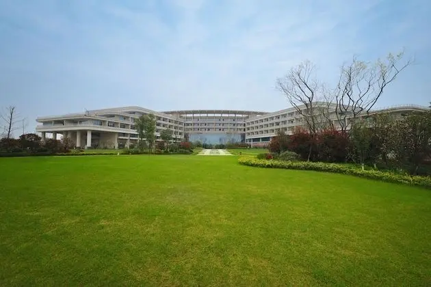 Radisson Blu Hotel Wuhan ETD Zone - Dış Mekan