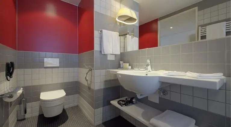 Radisson Blu Hotel, Zurich Airport - Oda