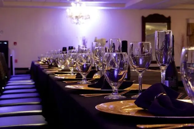 Radisson Hotel & Conference Center Rockford