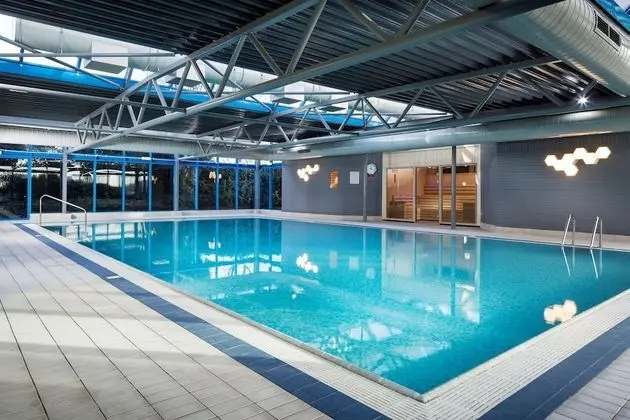 Radisson Hotel & Conference Centre London Heathrow - Havuz
