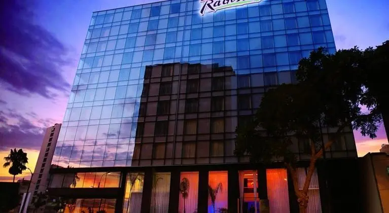 Radisson Decapolis Miraflores