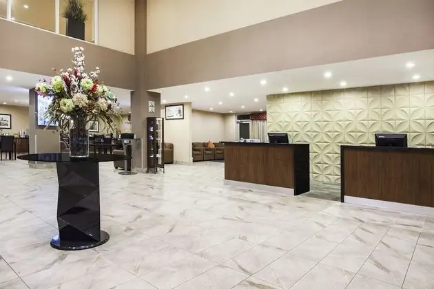 Radisson Hotel Edmonton Airport - Lobi