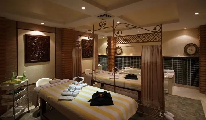 Radisson Jaipur City Center - Spa