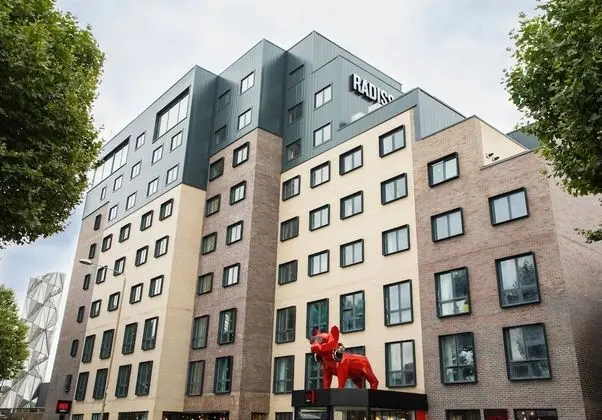 Radisson RED London Greenwich The O2 - Dış Mekan