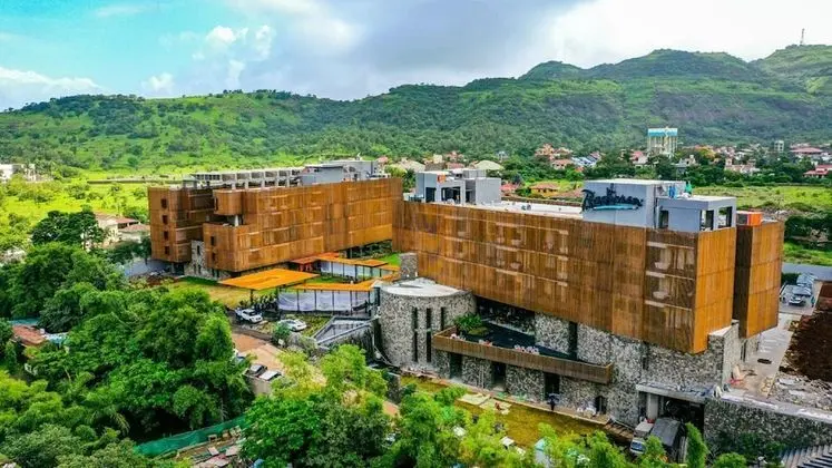 Radisson Resort and Spa Lonavala - Dış Mekan