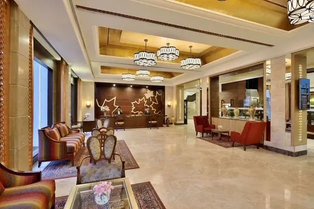 Radisson Srinagar - Lobi