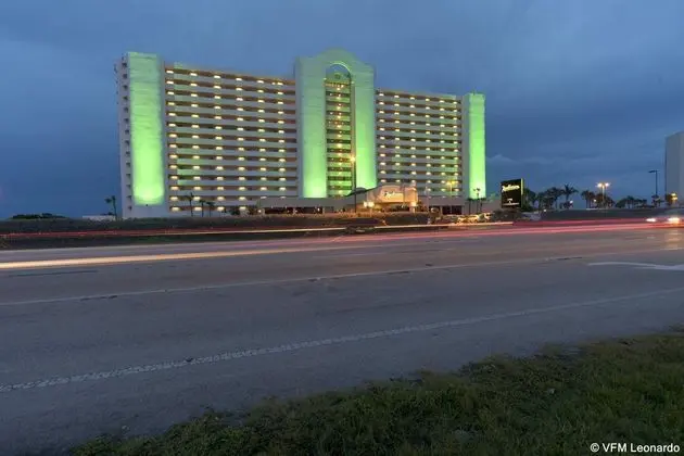 Radisson Suite Oceanfront