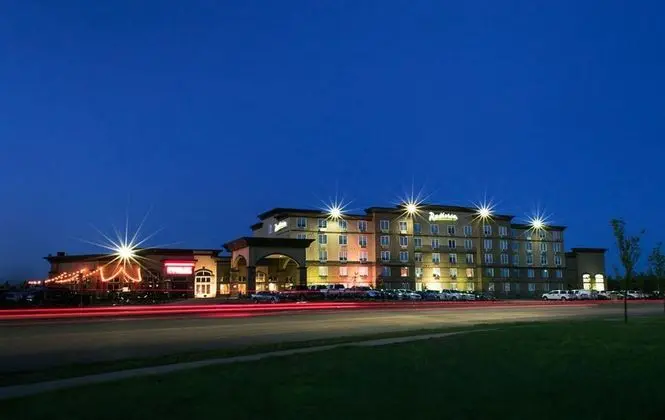 Radisson Hotel & Suites Fort McMurray