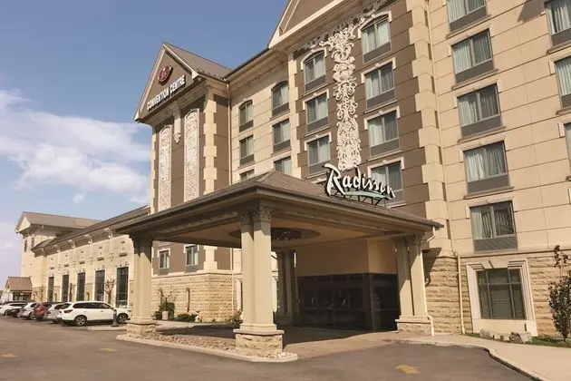 Radisson Toronto Airport West - Dış Mekan