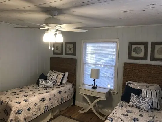 Rad's Cozy Cottage on Canal - Oda