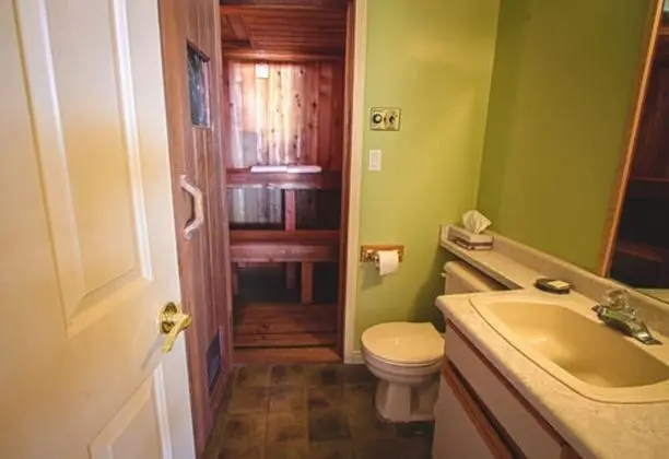 Rae Leigh Heights BnB - Spa