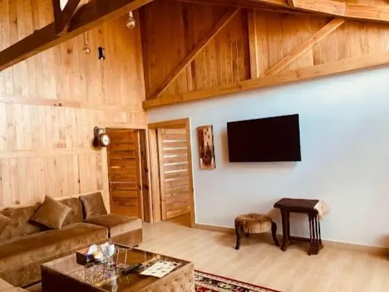 Raees Khana Hotel Nathigali