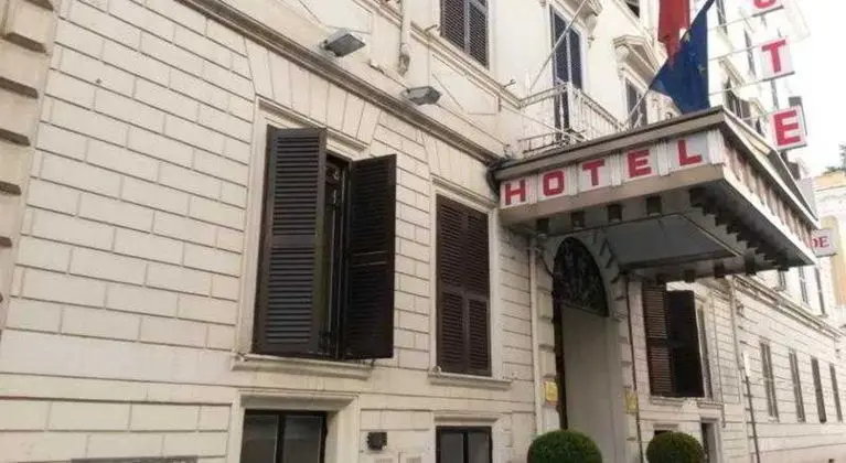 Raeli Hotel Archimede - 1