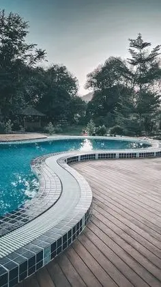 Raffles Inn Labuan Bajo - Havuz
