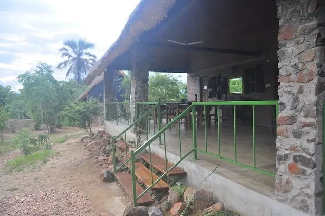 Rafiki Safari Camp