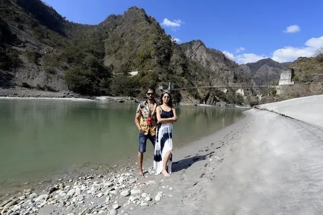 Raga on the Ganges - Plaj