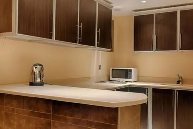 Rahhal Hotel Suites - Mutfak