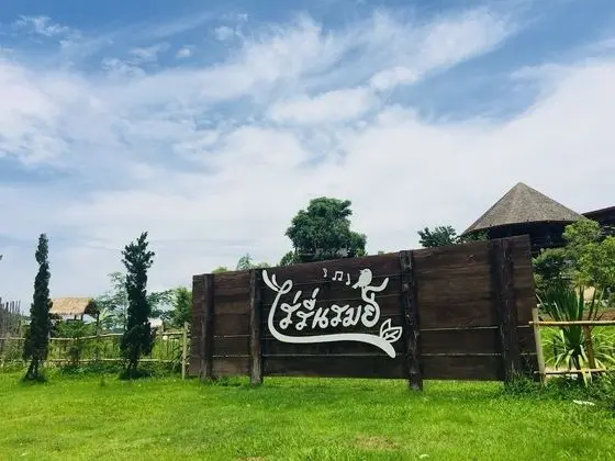 Rai Ruen Rom Organic Farm