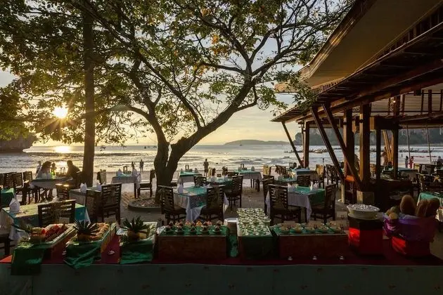 Railay Bay Resort and Spa - Yerinde Yemek