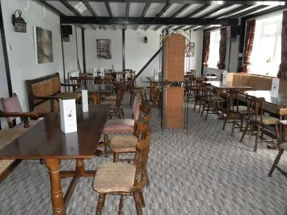 The Railway Inn - Yerinde Yemek