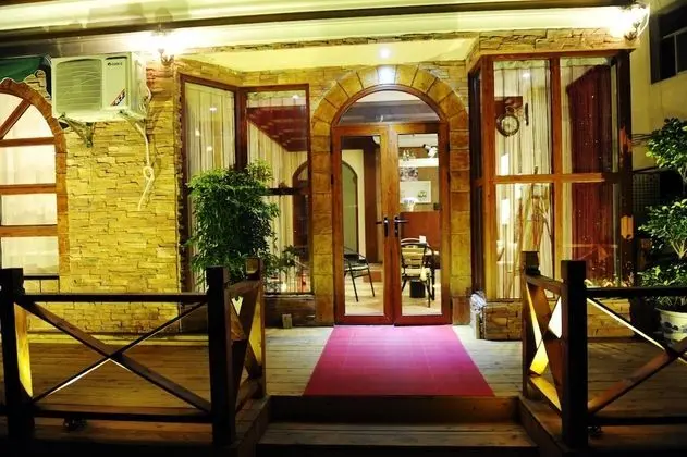 Raimi Hotel