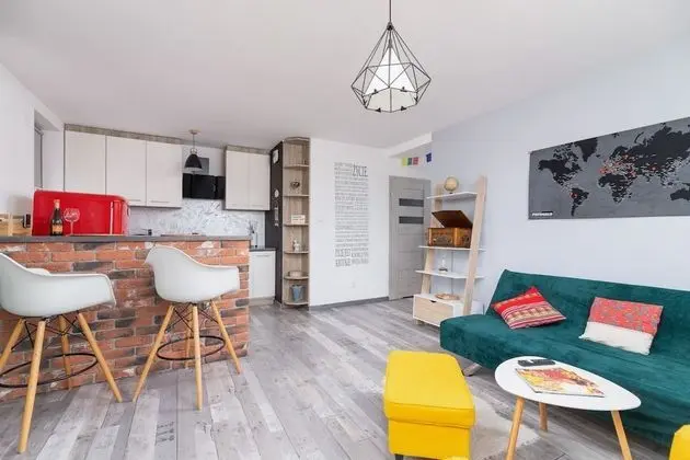 Rainbow Apartment Krakow by Renters