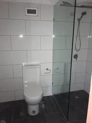Rainbow Bay Backpackers - Banyo Tipleri
