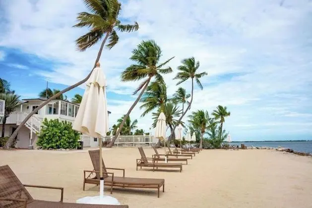 Rainbow Bend Resort - Plaj