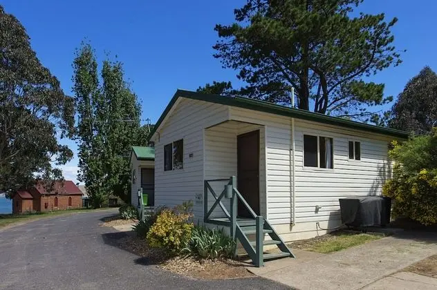 Rainbow Pines Tourist Caravan Park - Oda
