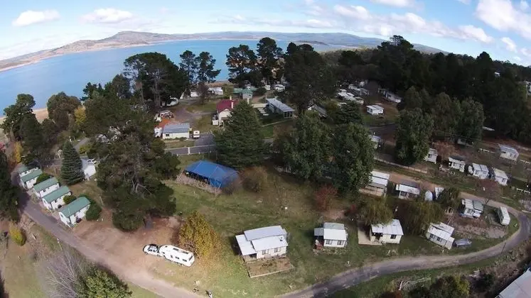 Rainbow Pines Tourist Caravan Park - Öne Çıkan Resim