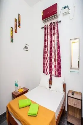 Rainbow Residency ECR - Oda