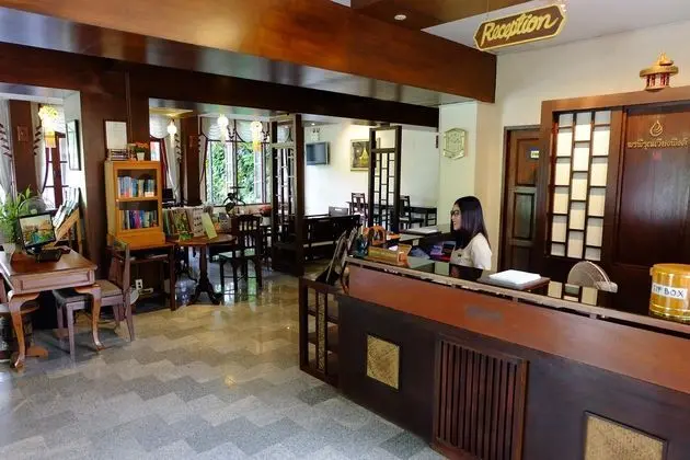 Rainforest ChiangMai Hotel - Lobi