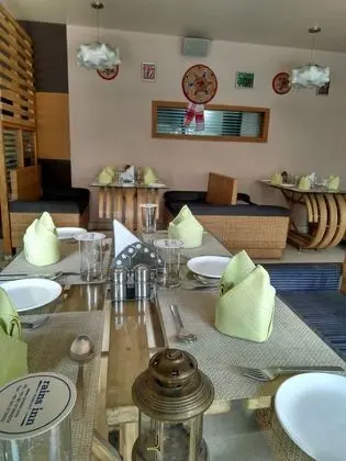 Rains Inn - Yerinde Yemek