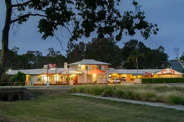 Raintree Motel Biloela - Dış Mekan