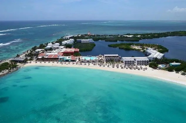 Raintree`s Club Regina Cancún