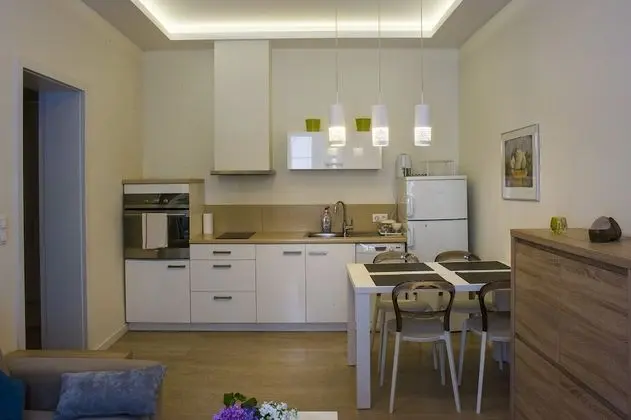 Rais Serviced Apartments - Mutfak